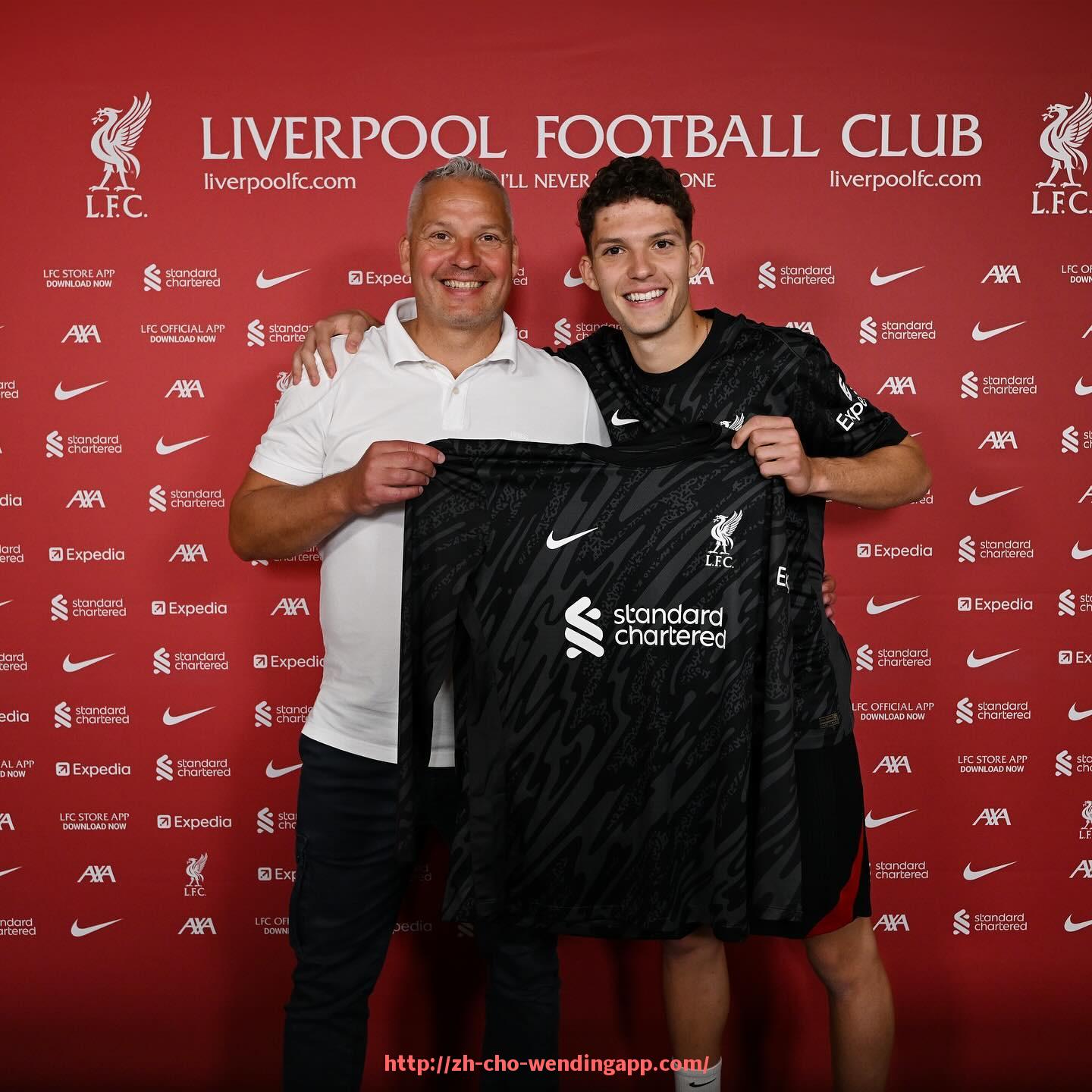 问鼎娱乐官网-世俱杯官方影像拍摄组的架构设计与职责分配分析